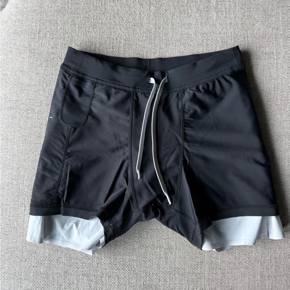 Ten Thousand Lined Shorts - Small - Picture 3 of 4